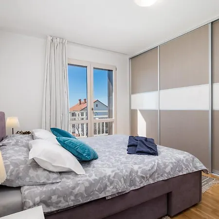 빌라 Rozica 리예카