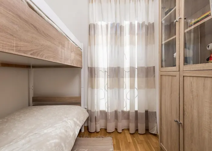 Rozica Villa *